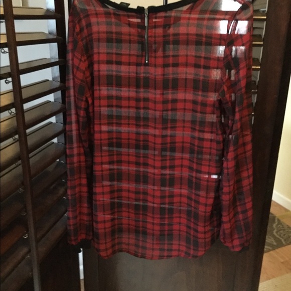 Sheer holiday top - Picture 2 of 2